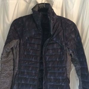 Lululemon puffy jacket